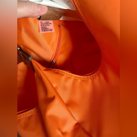 NWOT Longchamp Orange Nylon Large Adjustable Crossbody Shoulder Bag - Picture 9 of 11